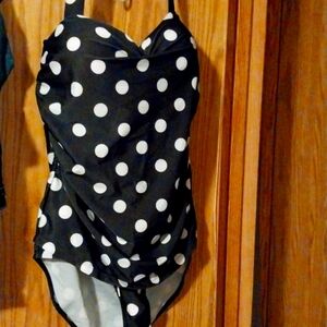 Super cute brand new polka dot swimsuit